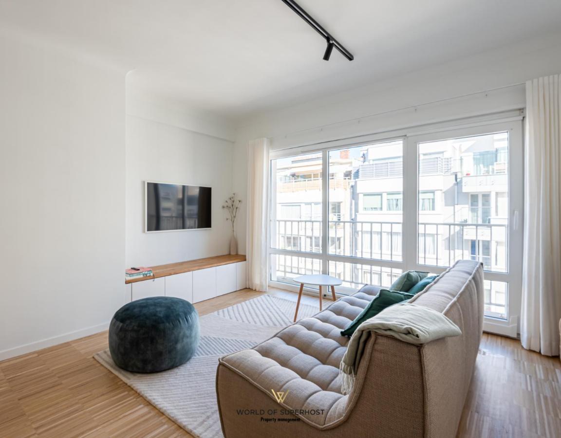 Luxurious Apartment Next To The Sea And City Centre With Free Parking Space Ostende Exterior foto