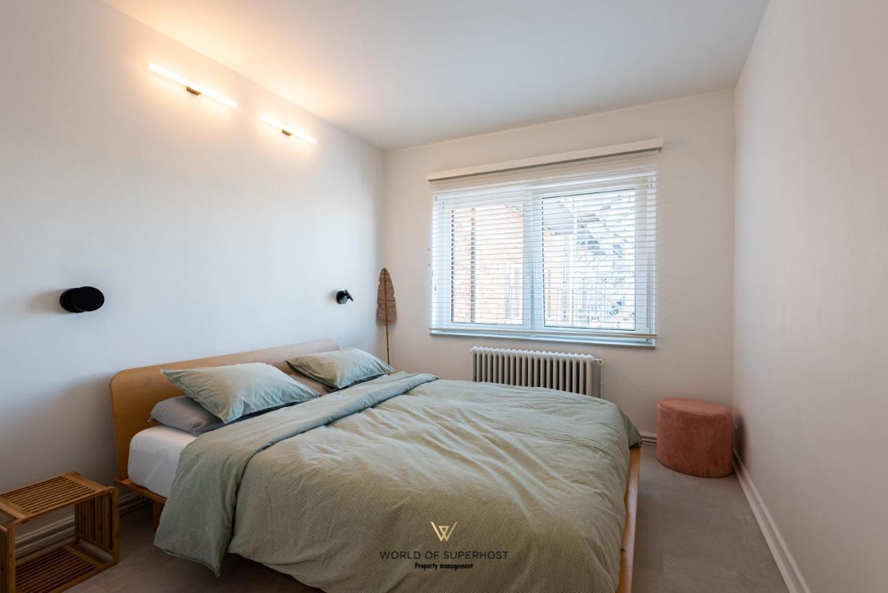 Luxurious Apartment Next To The Sea And City Centre With Free Parking Space Ostende Exterior foto