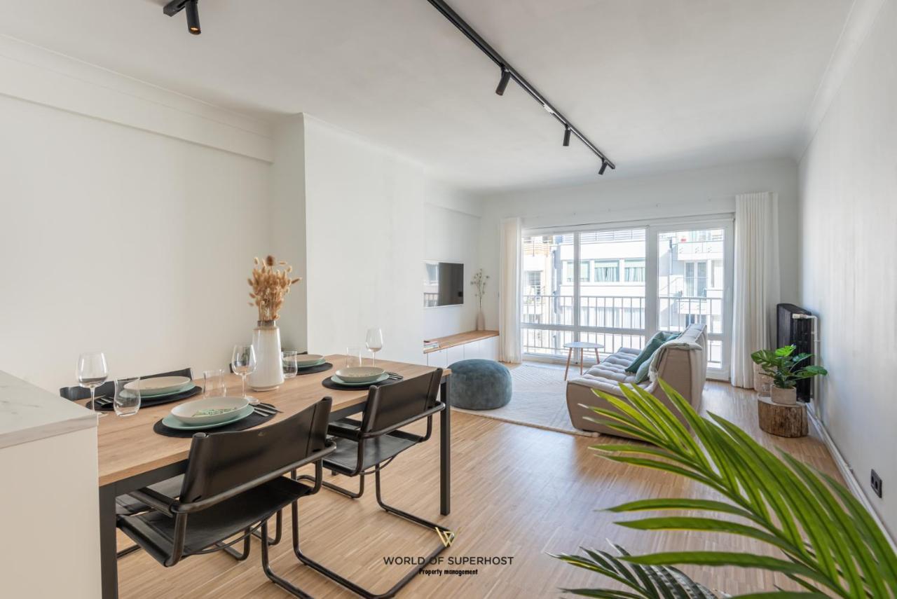 Luxurious Apartment Next To The Sea And City Centre With Free Parking Space Ostende Exterior foto